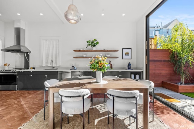 dining area with recessed lighting