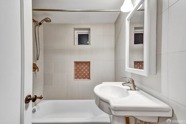 1258 York St, San Francisco, CA 94110 - full bathroom featuring shower / bathtub combination and a sink
