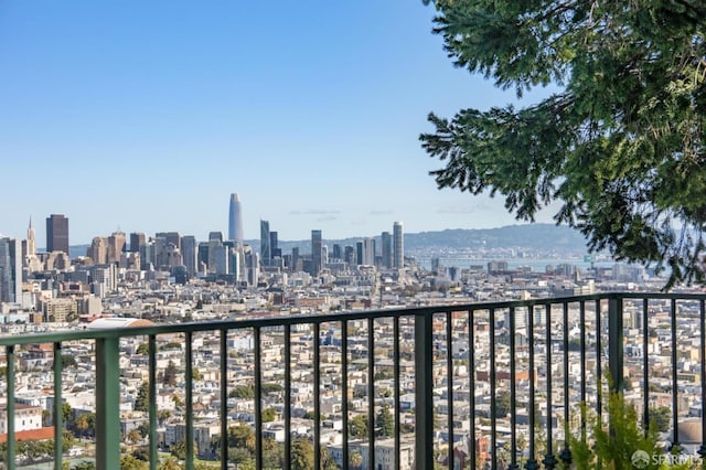 777 Sanchez St, San Francisco, CA 94114 - photo 32