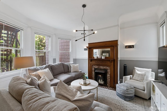 living room with an inviting chandelier