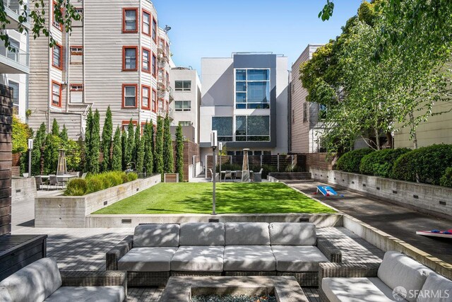 1788 Clay St Unit 103, San Francisco, CA 94109 - view of community with an outdoor living space and a lawn