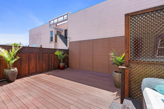 47 Brunswick St, San Francisco, CA 94112 - wooden deck featuring fence