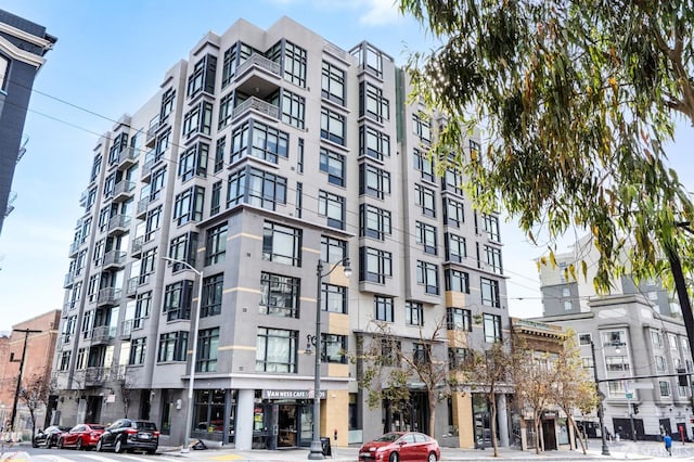 818 Van Ness Ave Unit 208, San Francisco, CA 94109 - photo 1