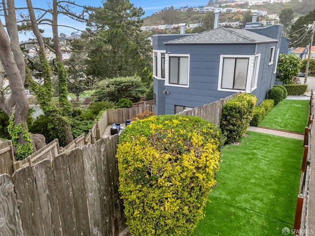 901 Teresita Blvd, San Francisco, CA 94127 - view of side of property with roof with shingles