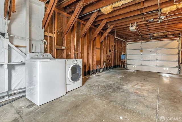 901 Teresita Blvd, San Francisco, CA 94127 - laundry area with washing machine and clothes dryer and a garage