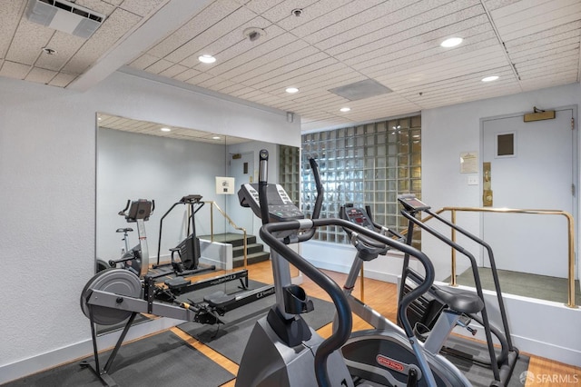 201 Harrison St Unit 302, San Francisco, CA 94105 - gym with baseboards and recessed lighting