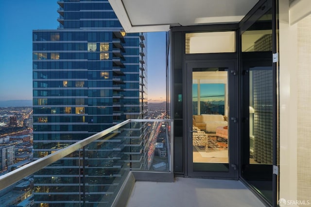 401 Harrison St Unit 45C, San Francisco, CA 94105 - balcony featuring a city view