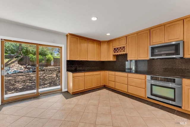 1032 Mariposa St, Vallejo, CA 94590 - photo 17