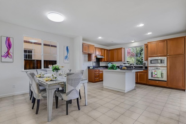 327 W Laverne Ct, Mountain House, CA 95391 - photo 9