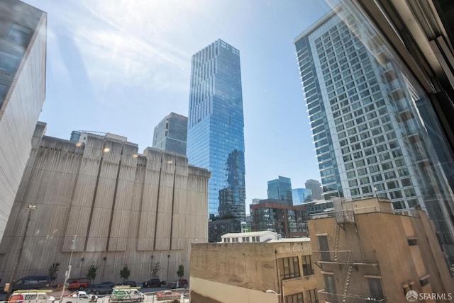 300 Beale St Unit 504, San Francisco, CA 94105 - skyline view