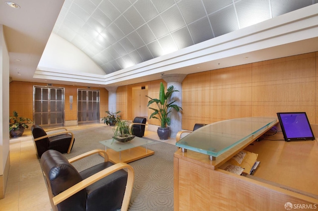 300 Beale St Unit 504, San Francisco, CA 94105 - building lobby featuring lofted ceiling