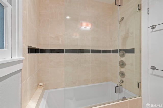 2195 Green St Unit 2, San Francisco, CA 94123 - bathroom with tiled shower / bath