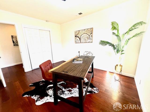 590 Hurlingame Ave, Redwood City, CA 94063 - office space with wood finished floors, crown molding, and baseboards