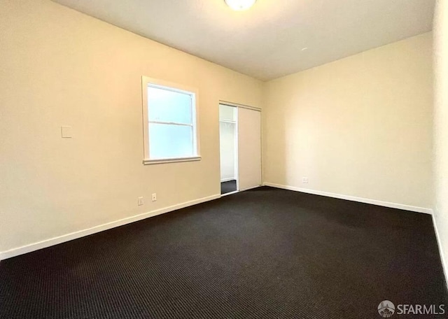 empty room with carpet