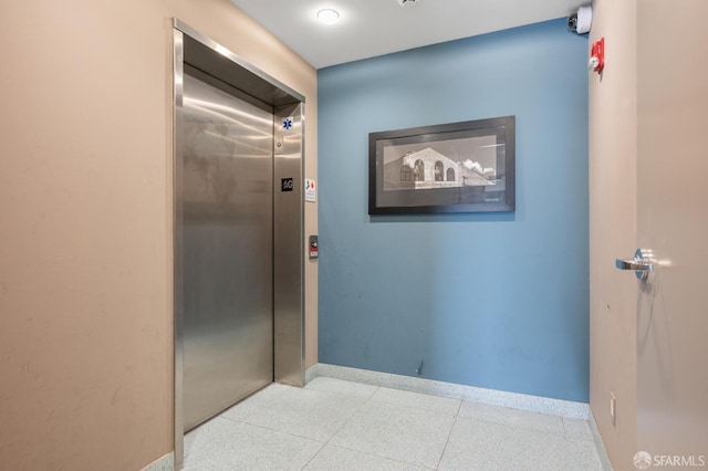 700 Illinois St Unit 3, San Francisco, CA 94107 - corridor with elevator and baseboards