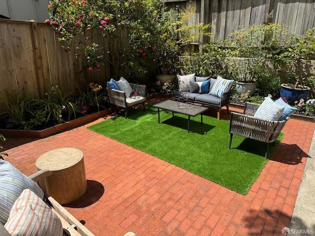 2440 Clay St, San Francisco, CA 94115 - view of patio featuring an outdoor hangout area