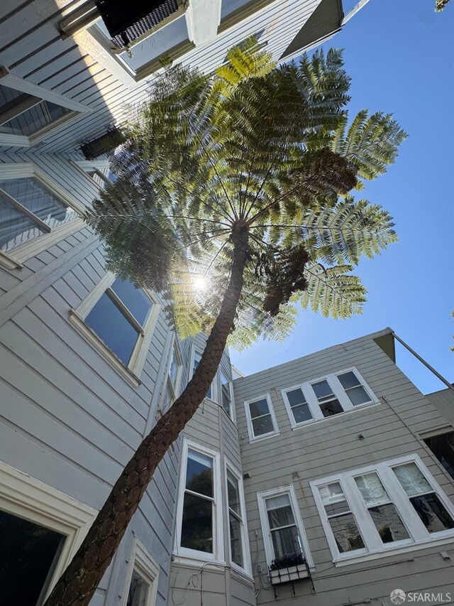 2440 Clay St, San Francisco, CA 94115 - view of side of home