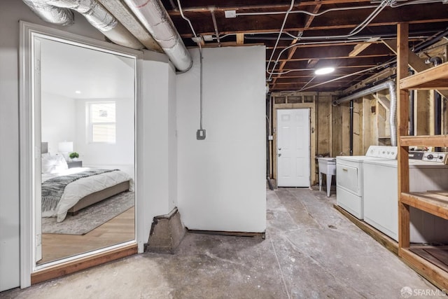 107 Venus St, San Francisco, CA 94124 - photo 31