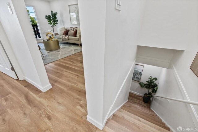 107 Venus St, San Francisco, CA 94124 - photo 5