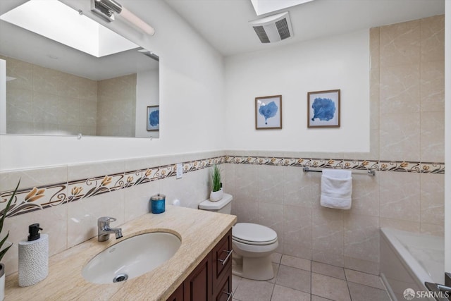 107 Venus St, San Francisco, CA 94124 - photo 12
