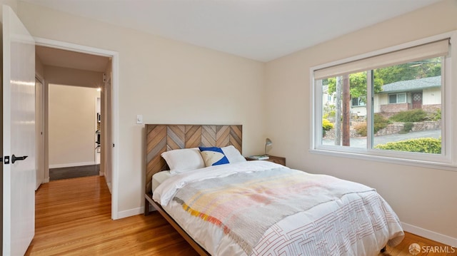 29 Woodcrest Cir, Oakland, CA 94602 - bedroom featuring baseboards and light wood-style flooring