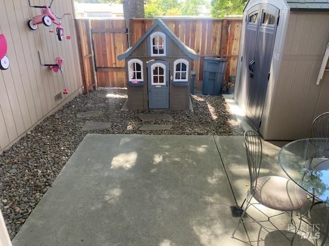 5023 Algiers Ave, Santa Rosa, CA 95409 - photo 15