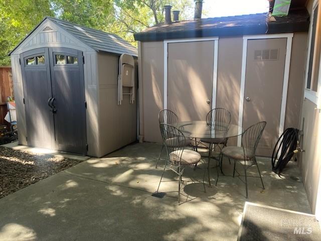 5023 Algiers Ave, Santa Rosa, CA 95409 - photo 16