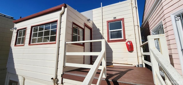 view of exterior entry