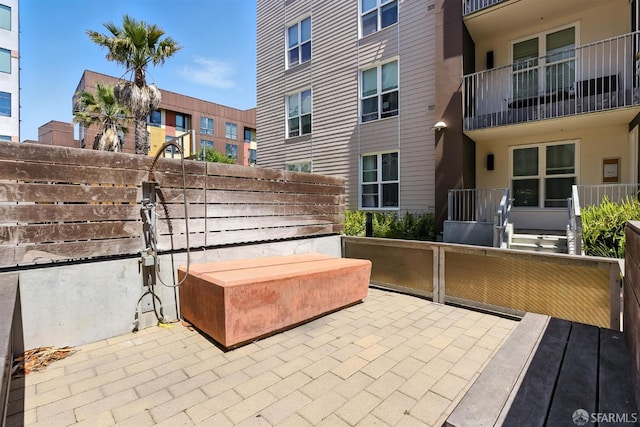 5800 3rd St Unit 1401, San Francisco, CA 94124 - view of patio / terrace