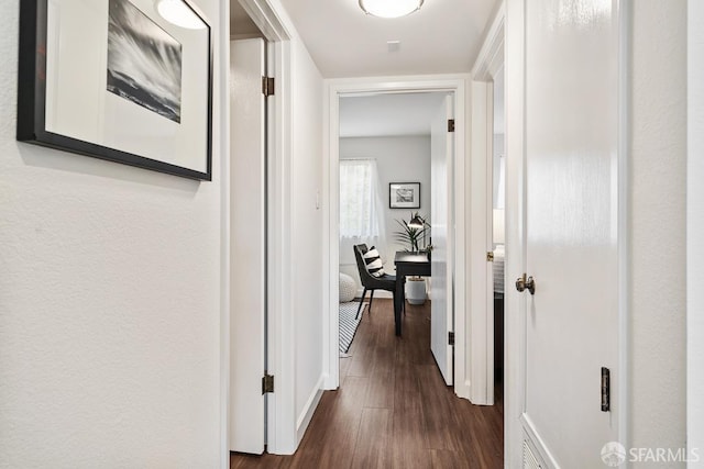 955 Ridgeview Ct Unit C, South San Francisco, CA 94080 - hallway featuring dark wood-style floors and baseboards