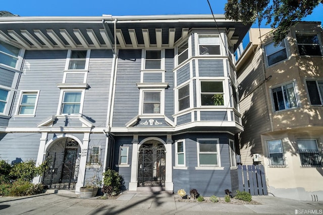 3390 16th St, San Francisco, CA 94114 - photo 1