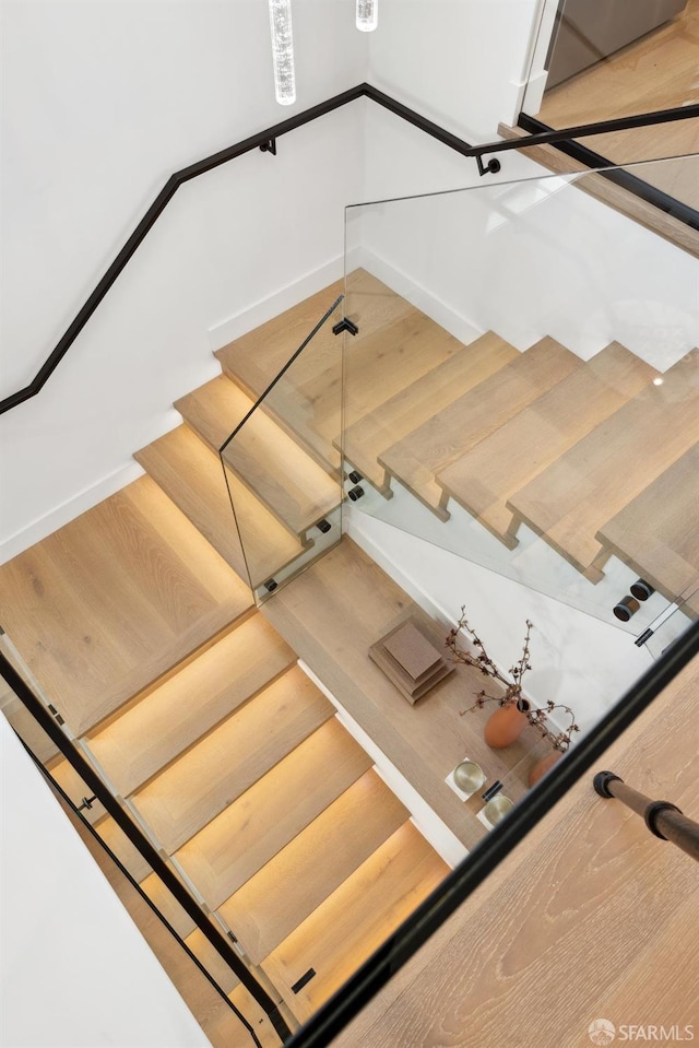 867 33rd Ave, San Francisco, CA 94121 - stairs featuring baseboards