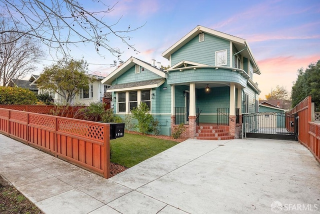 view of front of property with a porch