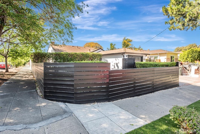 718 Whipple Ave, Redwood City, CA 94063 - view of front of house with a fenced front yard