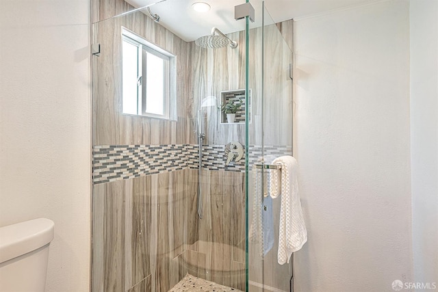 718 Whipple Ave, Redwood City, CA 94063 - full bath featuring toilet and a shower stall