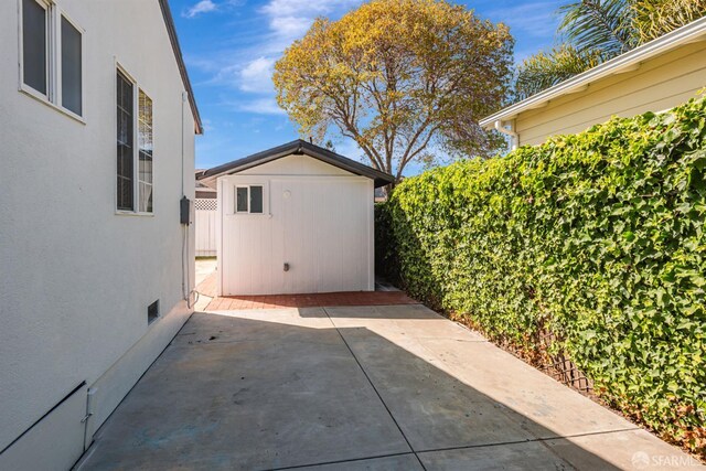 718 Whipple Ave, Redwood City, CA 94063 - view of patio