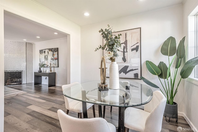 718 Whipple Ave, Redwood City, CA 94063 - dining area featuring wood finished floors, baseboards, recessed lighting, and crown molding