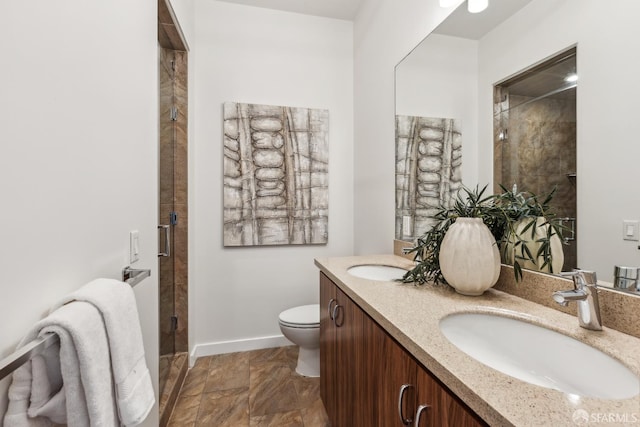 608 Missouri St Unit A, San Francisco, CA 94107 - bathroom with double vanity, a stall shower, toilet, and baseboards