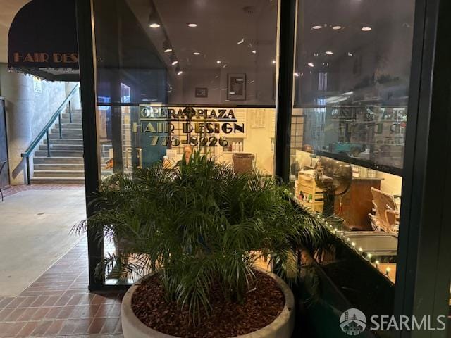 601 Van Ness Ave Unit 1102, San Francisco, CA 94102 - building lobby with stairway