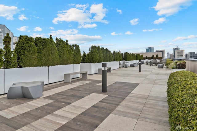 8 Buchanan St Unit 202, San Francisco, CA 94102 - view of property's community with a patio area