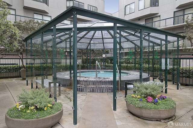601 Van Ness Ave Unit 71, San Francisco, CA 94102 - view of pool
