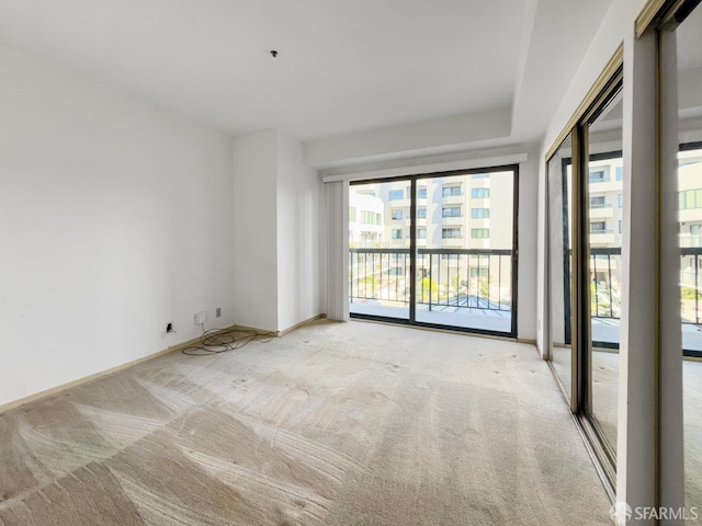 601 Van Ness Ave Unit 71, San Francisco, CA 94102 - unfurnished room with carpet floors and baseboards