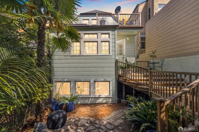 318 Caselli Ave, San Francisco, CA 94114 - rear view of property featuring a balcony
