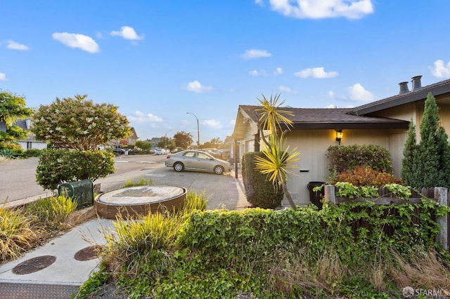 2811 Bayview Dr, Alameda, CA 94501 - view of side of property