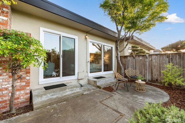 2811 Bayview Dr, Alameda, CA 94501 - view of patio featuring entry steps
