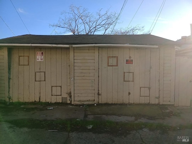 view of outbuilding