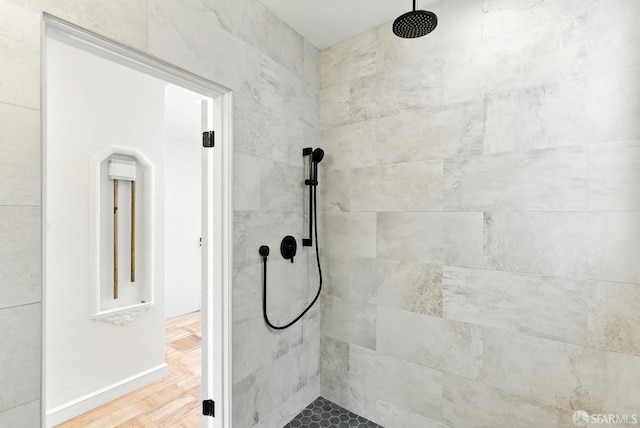 1204-1206 Funston Ave, San Francisco, CA 94122 - bathroom with tiled shower