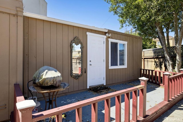 view of outbuilding