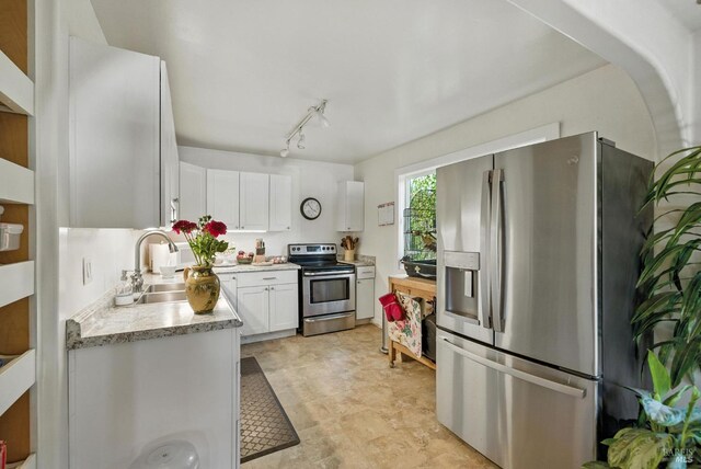 125 Aspen Rd, Bolinas, CA 94924 - photo 11