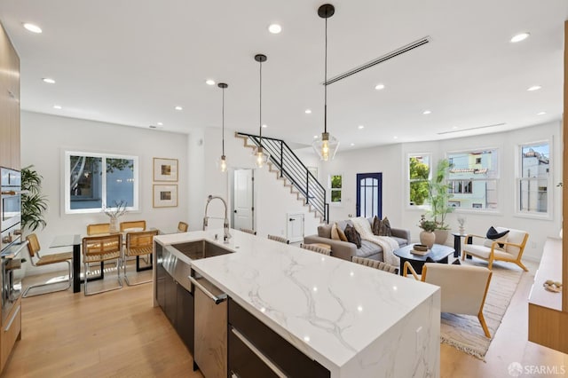 331 London St, San Francisco, CA 94112 - photo 2